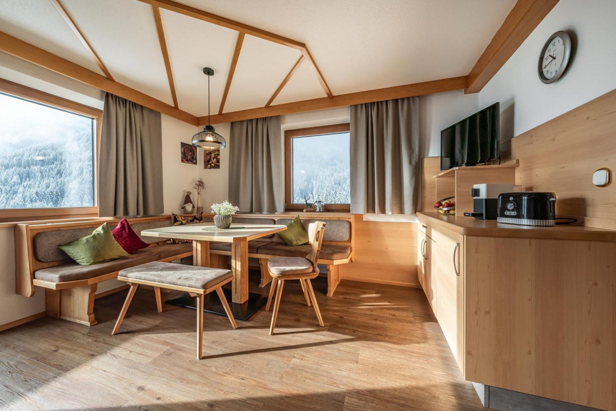 Haus Schoeser Hippach Exteriér fotografie