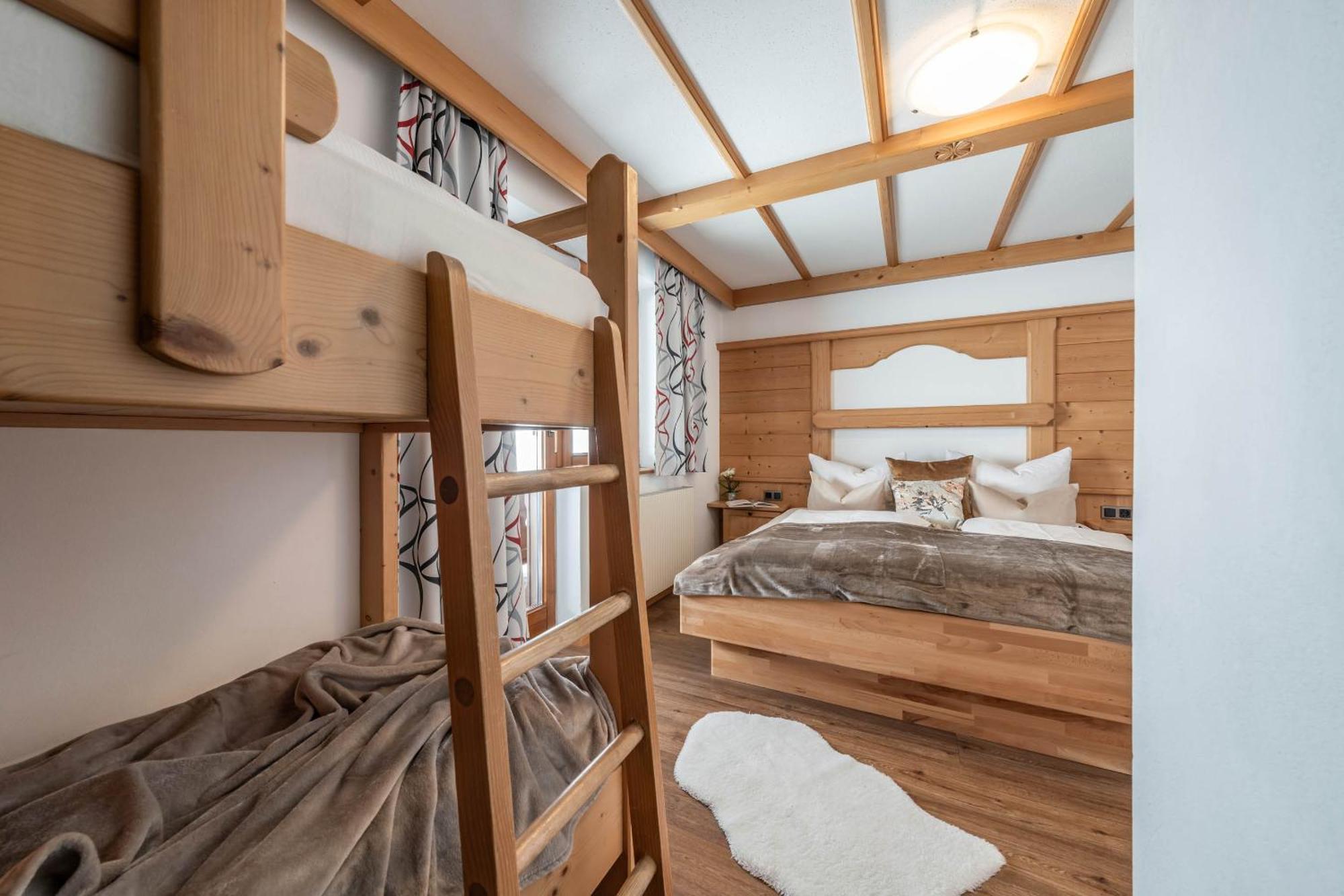 Haus Schoeser Hippach Exteriér fotografie